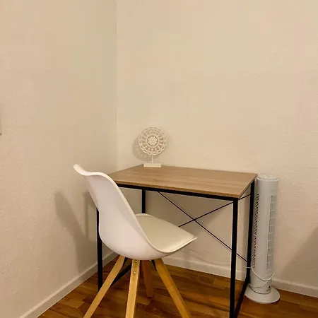 Raha - Ihr Komfortables Zuhause - Garten - Vollausstattung - Balkon - Parkplatz Kassel