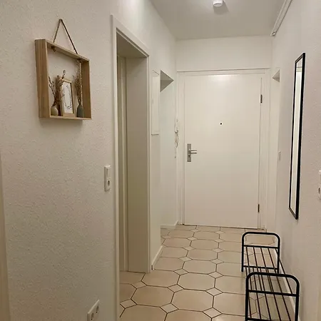 Apartment Raha - Ihr Komfortables Zuhause - Garten - Vollausstattung - Balkon - Parkplatz