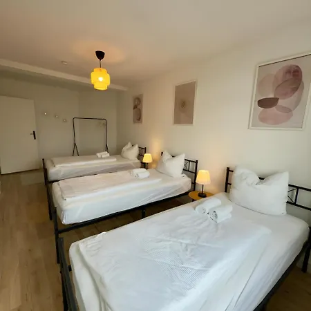 Raha - Ihr Komfortables Zuhause - Garten - Vollausstattung - Balkon - Parkplatz