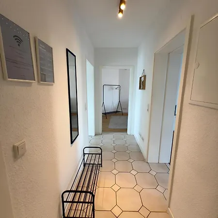 Raha - Ihr Komfortables Zuhause - Garten - Vollausstattung - Balkon - Parkplatz *