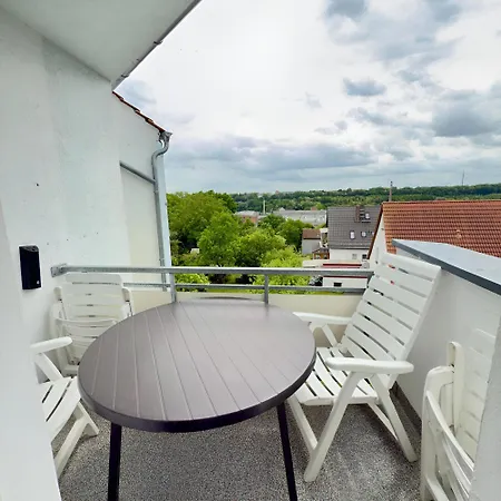 Raha - Ihr Komfortables Zuhause - Garten - Vollausstattung - Balkon - Parkplatz Kassel
