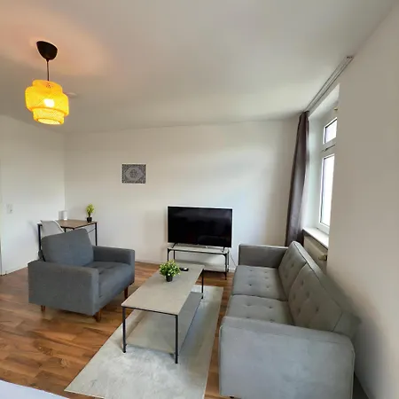 Raha - Ihr Komfortables Zuhause - Garten - Vollausstattung - Balkon - Parkplatz