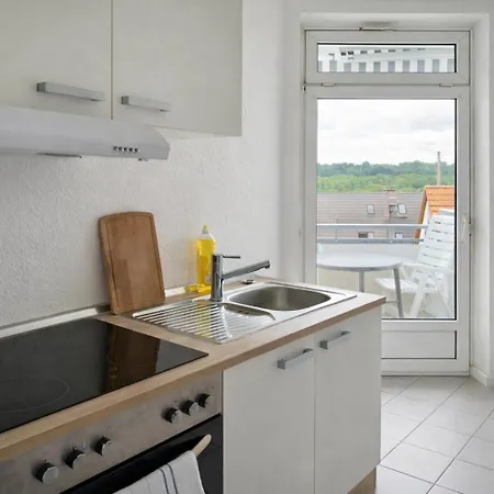 Raha - Ihr Komfortables Zuhause - Garten - Vollausstattung - Balkon - Parkplatz Cassel