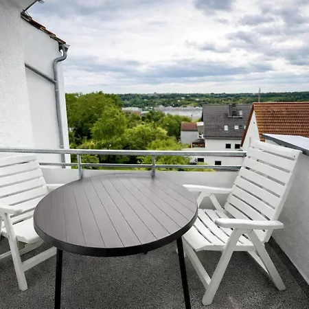 Raha - Ihr Komfortables Zuhause - Garten - Vollausstattung - Balkon Apartment