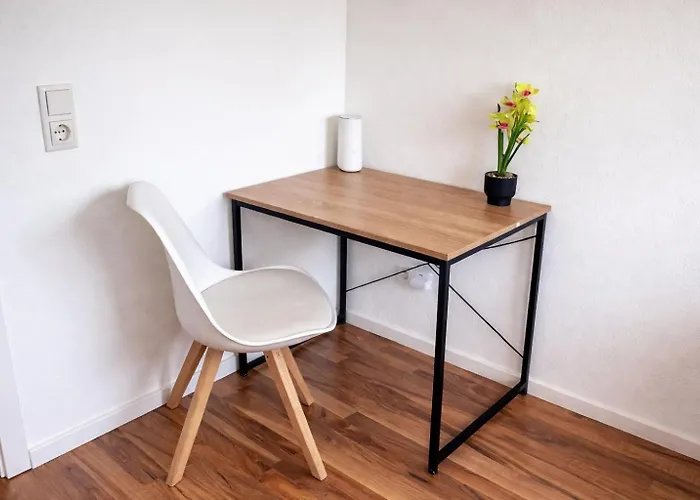 Raha - Ihr Komfortables Zuhause - Garten - Vollausstattung - Balkon - Parkplatz